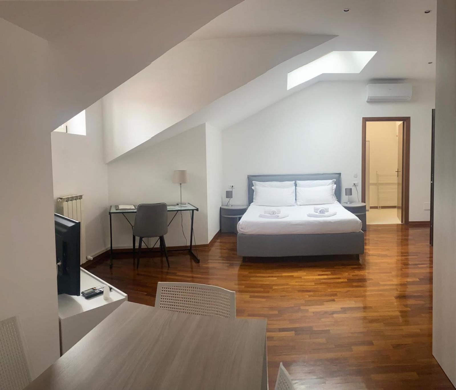 Appartamento Palazzo Venezian 5 Trieste Esterno foto